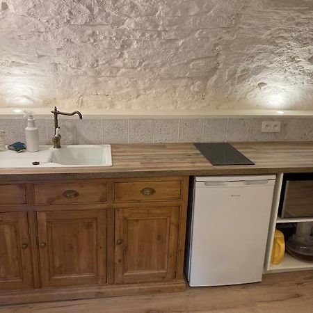 Les Matelles : Charmant Logement En Pierres Εξωτερικό φωτογραφία